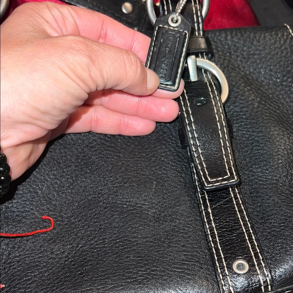 Coach Black Leather Shoulder Bag with Buckle Rings - Picture 12 of 16